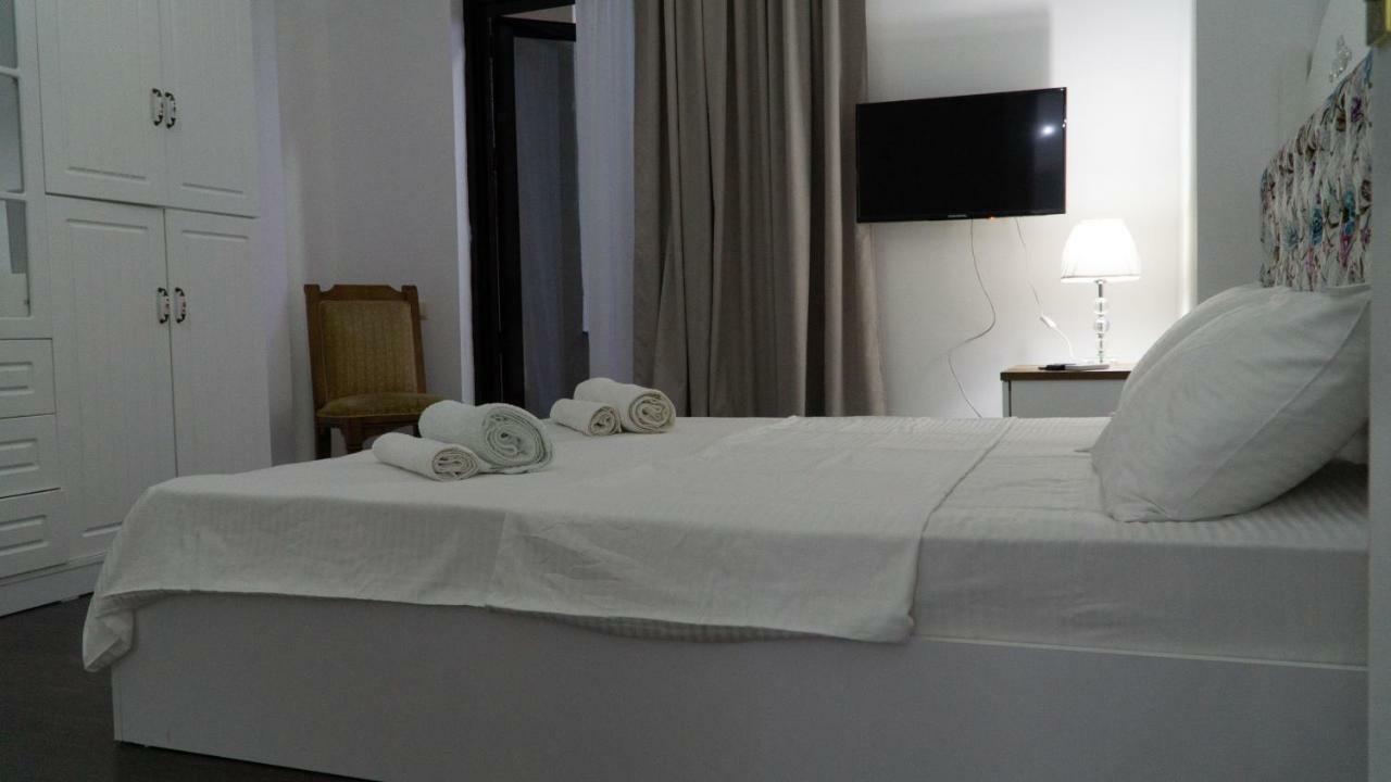 New House Kobuleti Hotel Exterior photo
